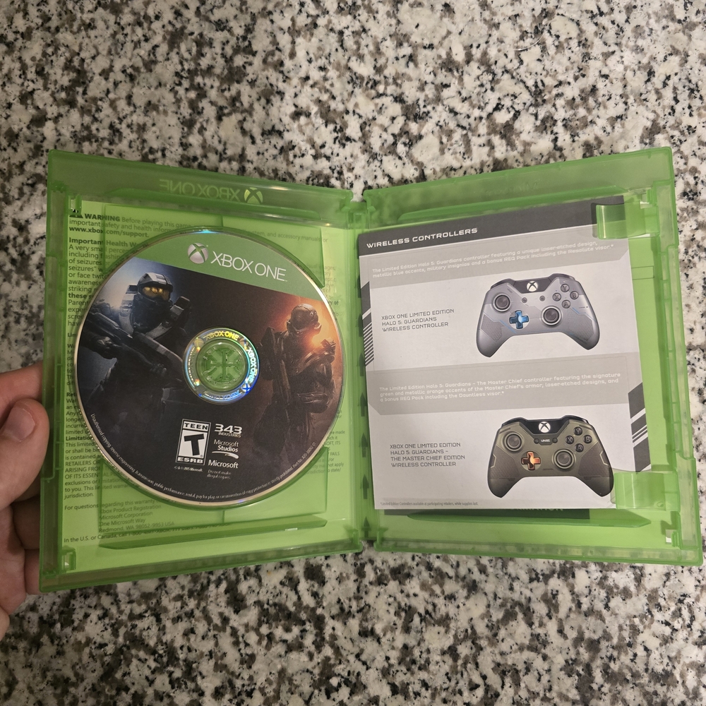 Halo 5: Guardians for One - Green Case - Picture 3 of 5